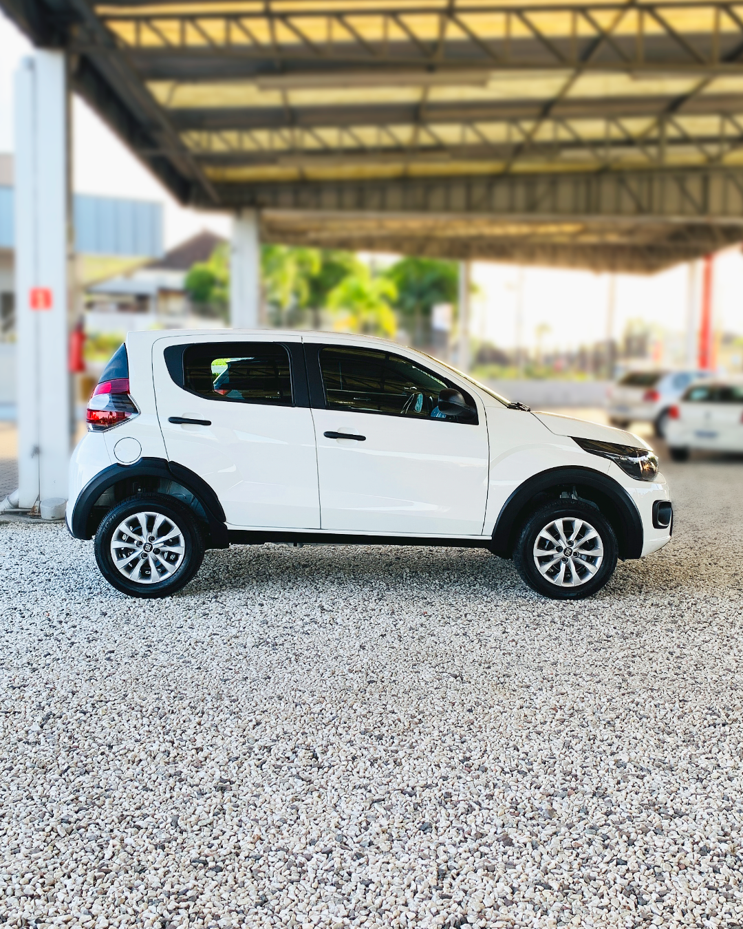 
Fiat Mobi 2023/2024 completo									