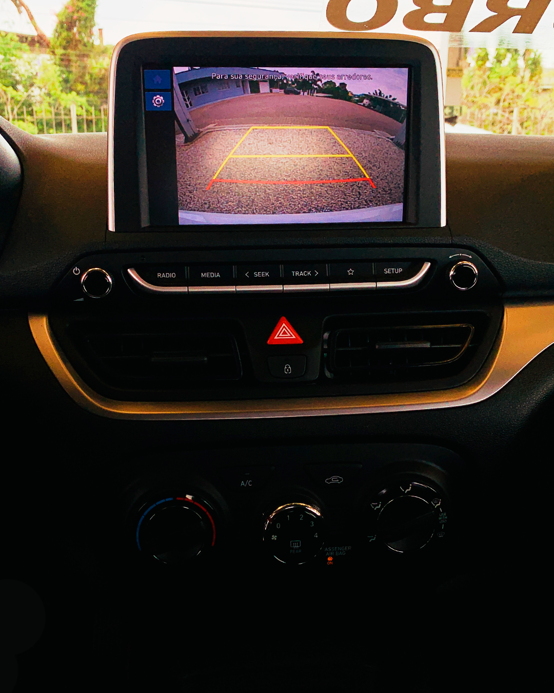 
Hyundai HB20 2023/2024 completo									