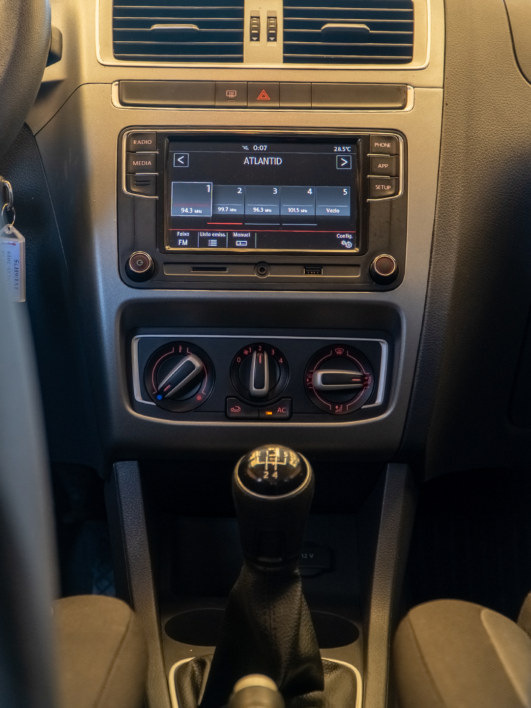 
Volkswagen FOX 2018/2019 completo									