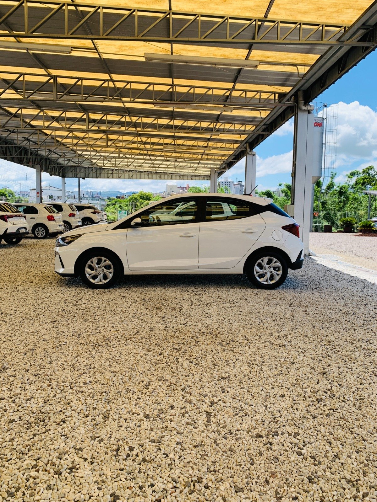 
Hyundai HB20 2024/2025 completo									