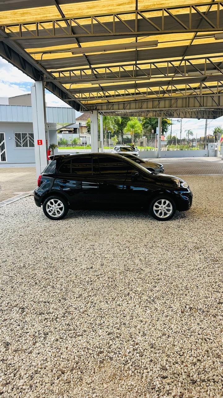 
Nissan MARCH 2018/2019 completo									