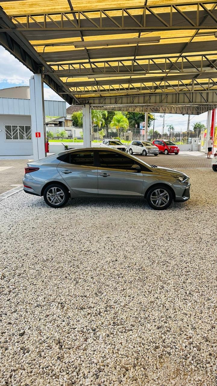 
Hyundai HB20S 2024/2025 completo									