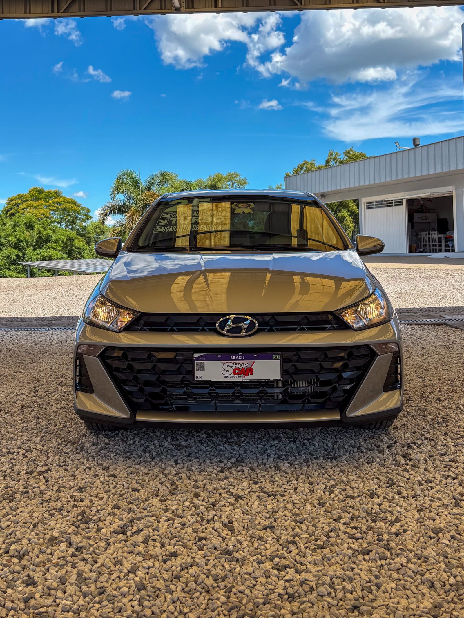 
Hyundai HB20S 2024/2025 completo									