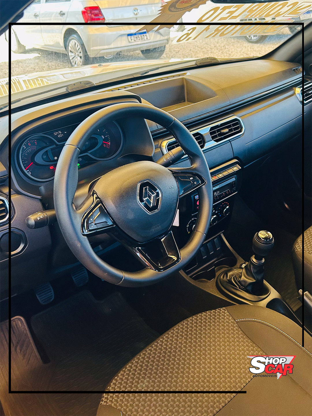 
Renault DUSTER 2022/2023 completo									