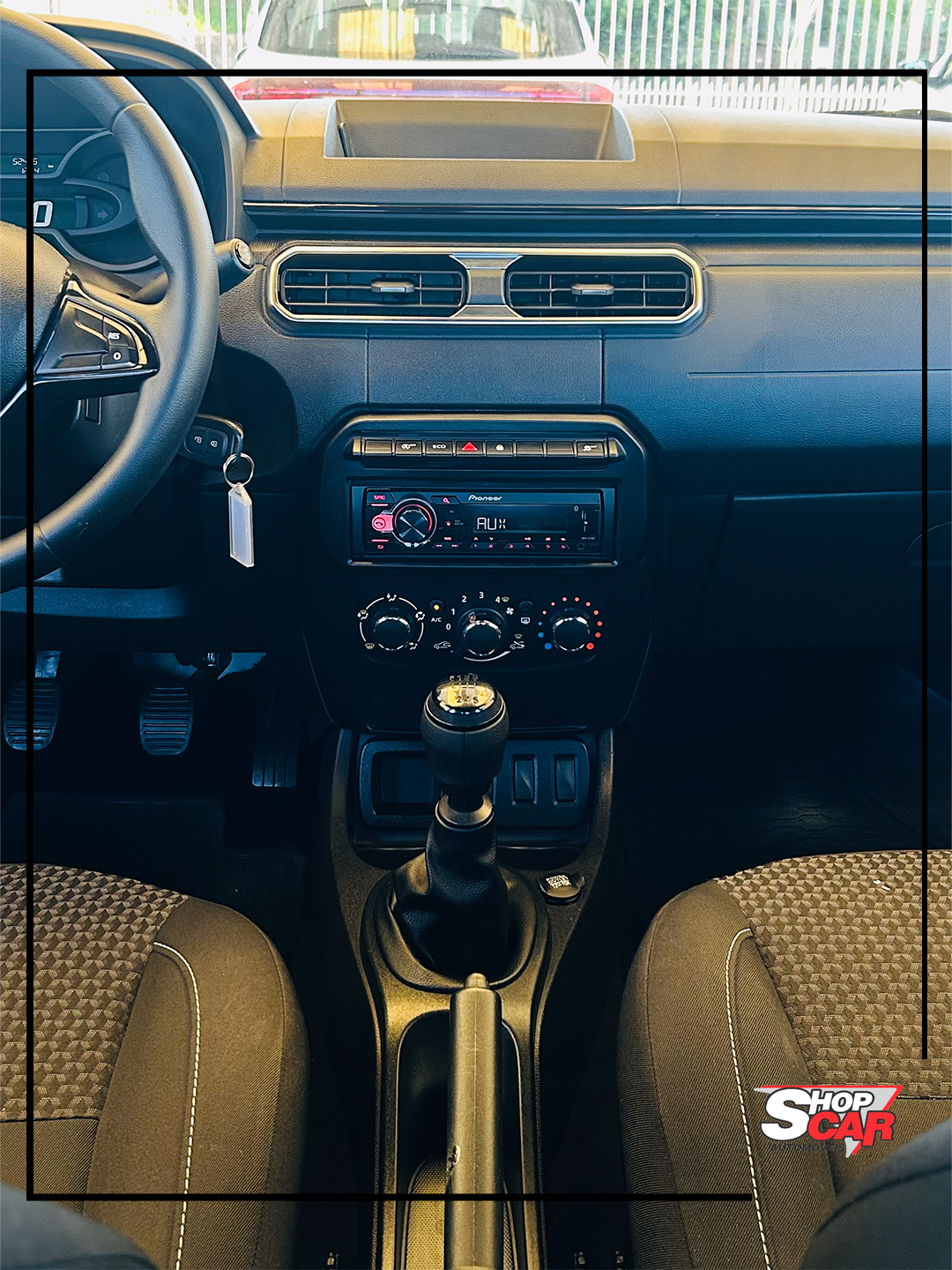 
Renault DUSTER 2022/2023 completo									