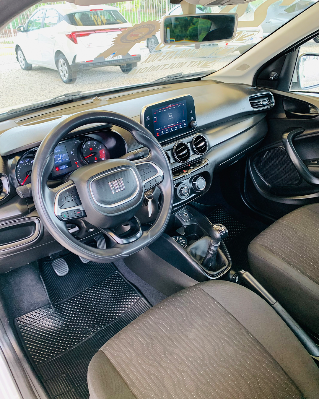 
Fiat Cronos 2023/2024 completo									