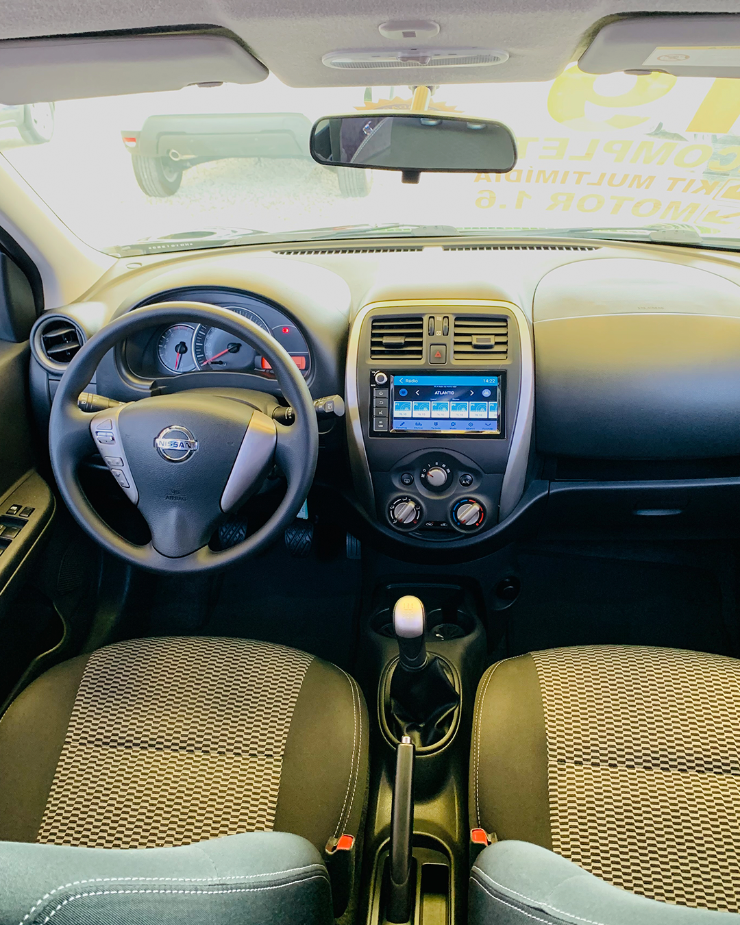 
Nissan MARCH 2018/2019 completo									