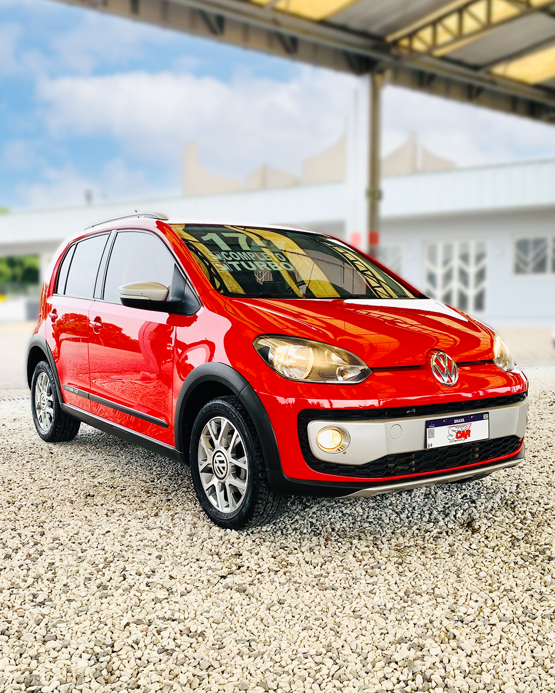 
Volkswagen UP! 2016/2017 completo									