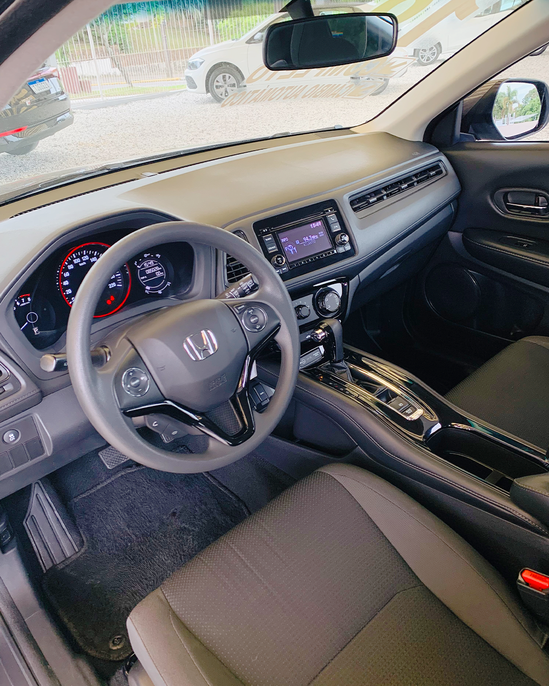 
Honda HR-V 2018/2019 completo									