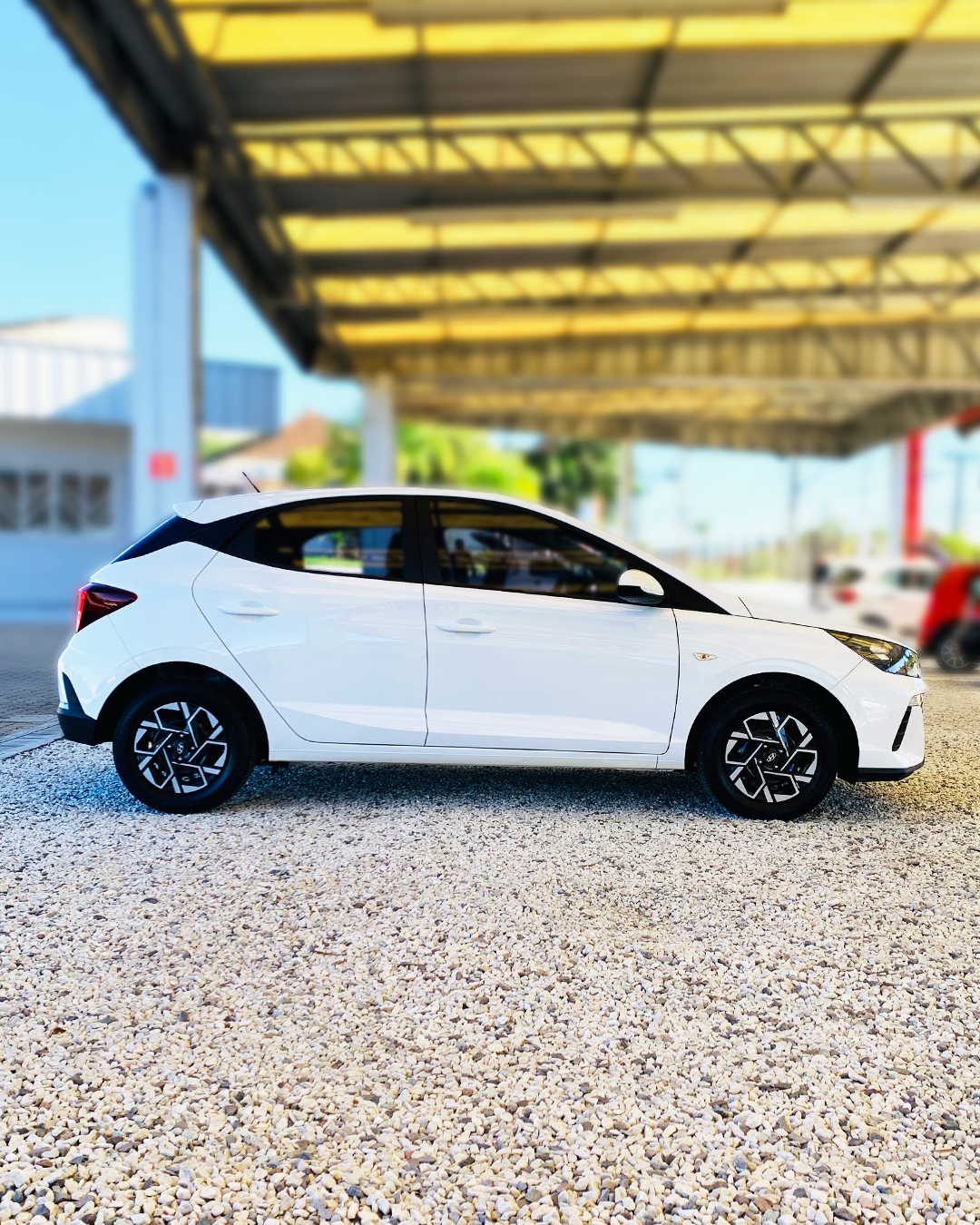 
Hyundai HB20 2023/2024 completo									