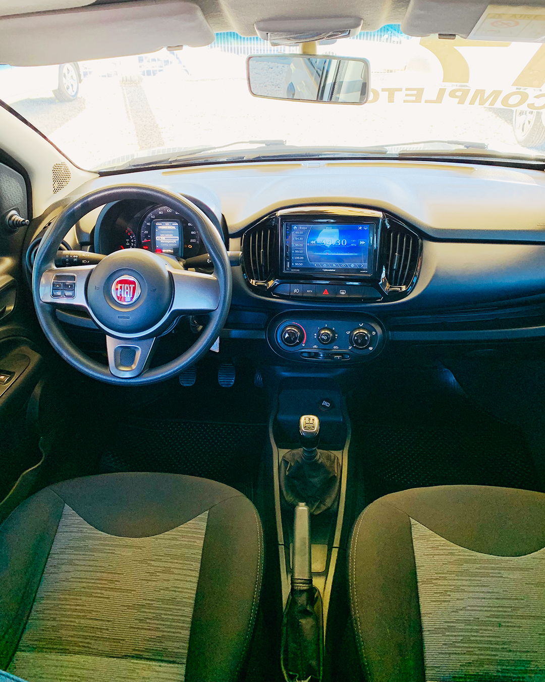 
Fiat Uno 2016/2017 completo									