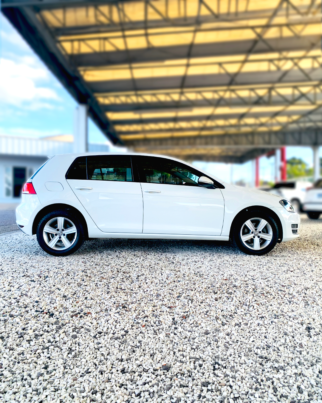 
Volkswagen Golf 2014/2015 completo									