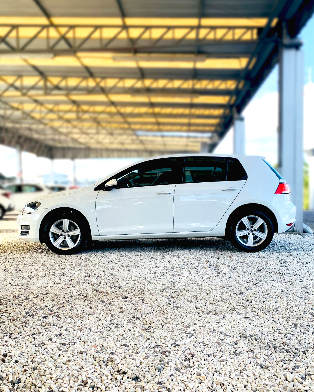 
Volkswagen Golf 2014/2015 completo									