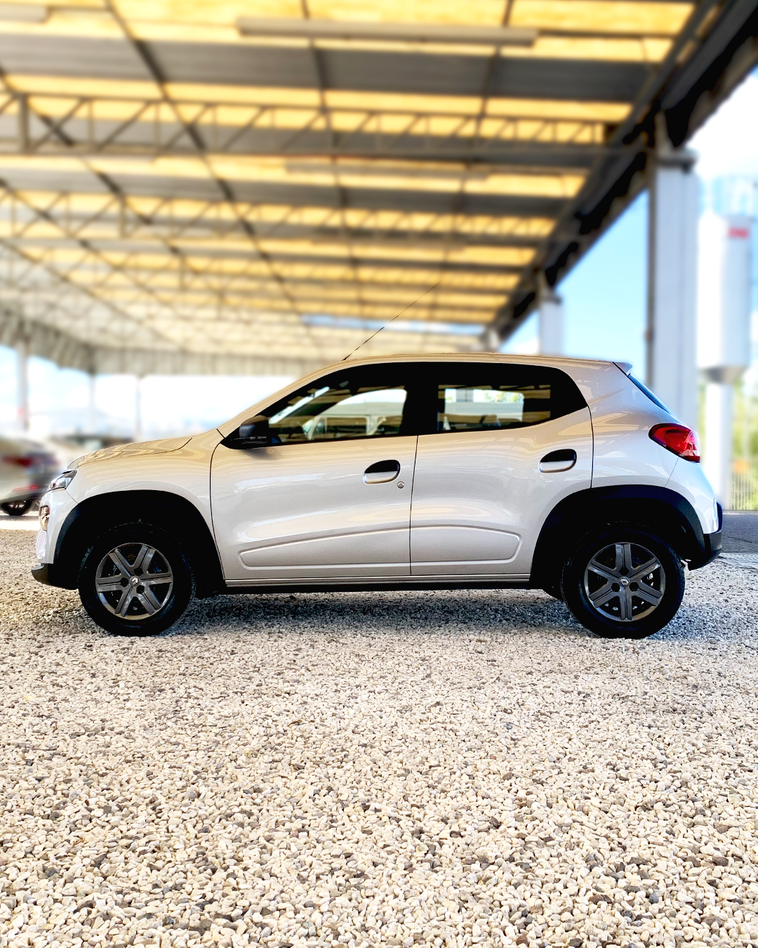 
Renault Kwid 2024/2025 completo									