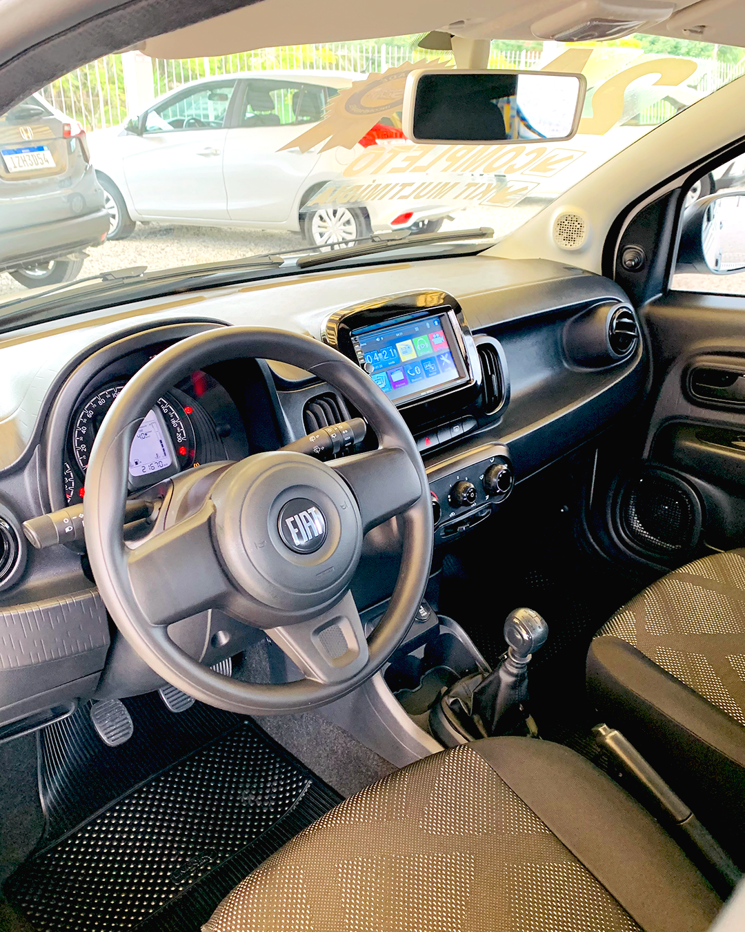 
Fiat Mobi 2023/2024 completo									