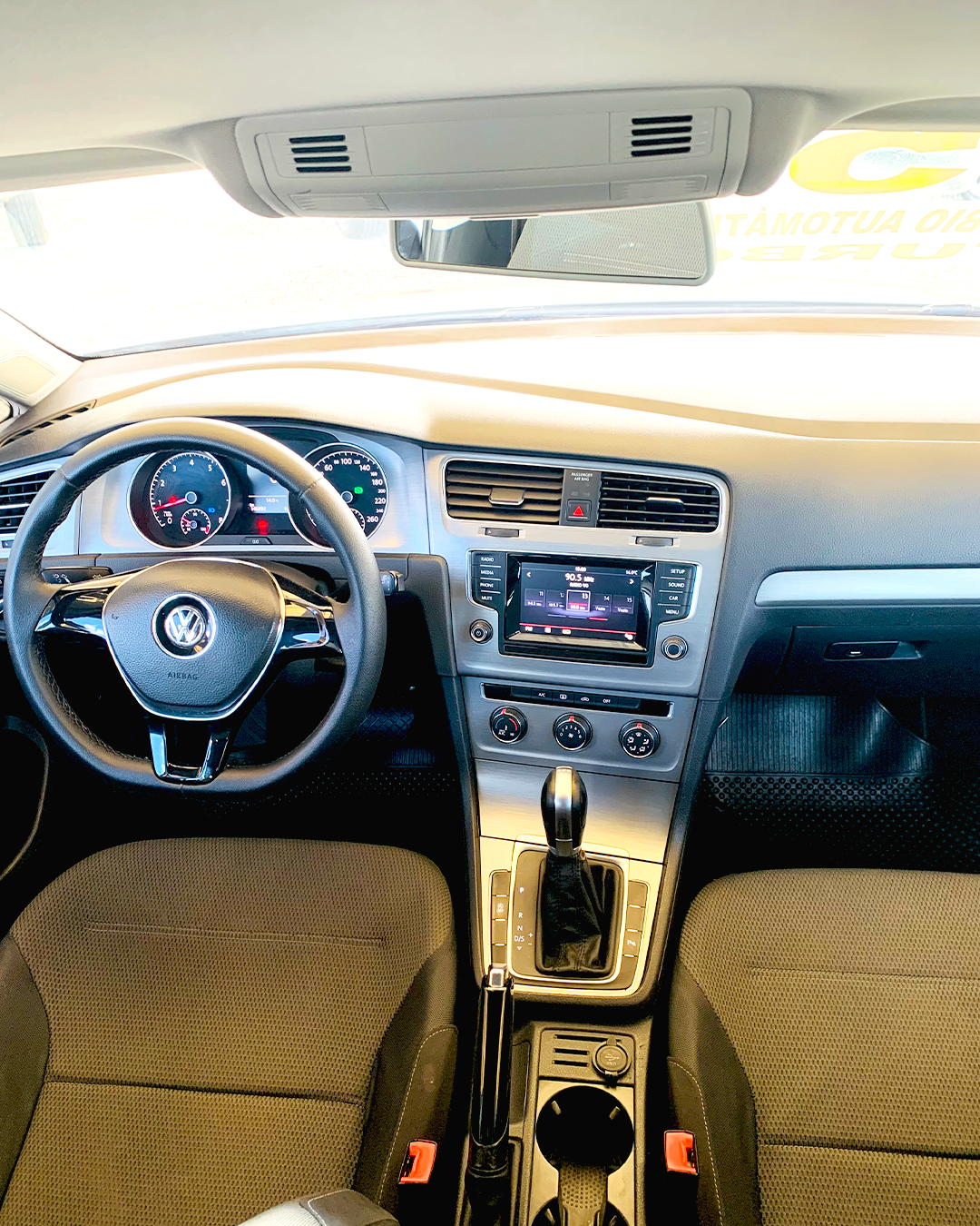 
Volkswagen Golf 2014/2015 completo									