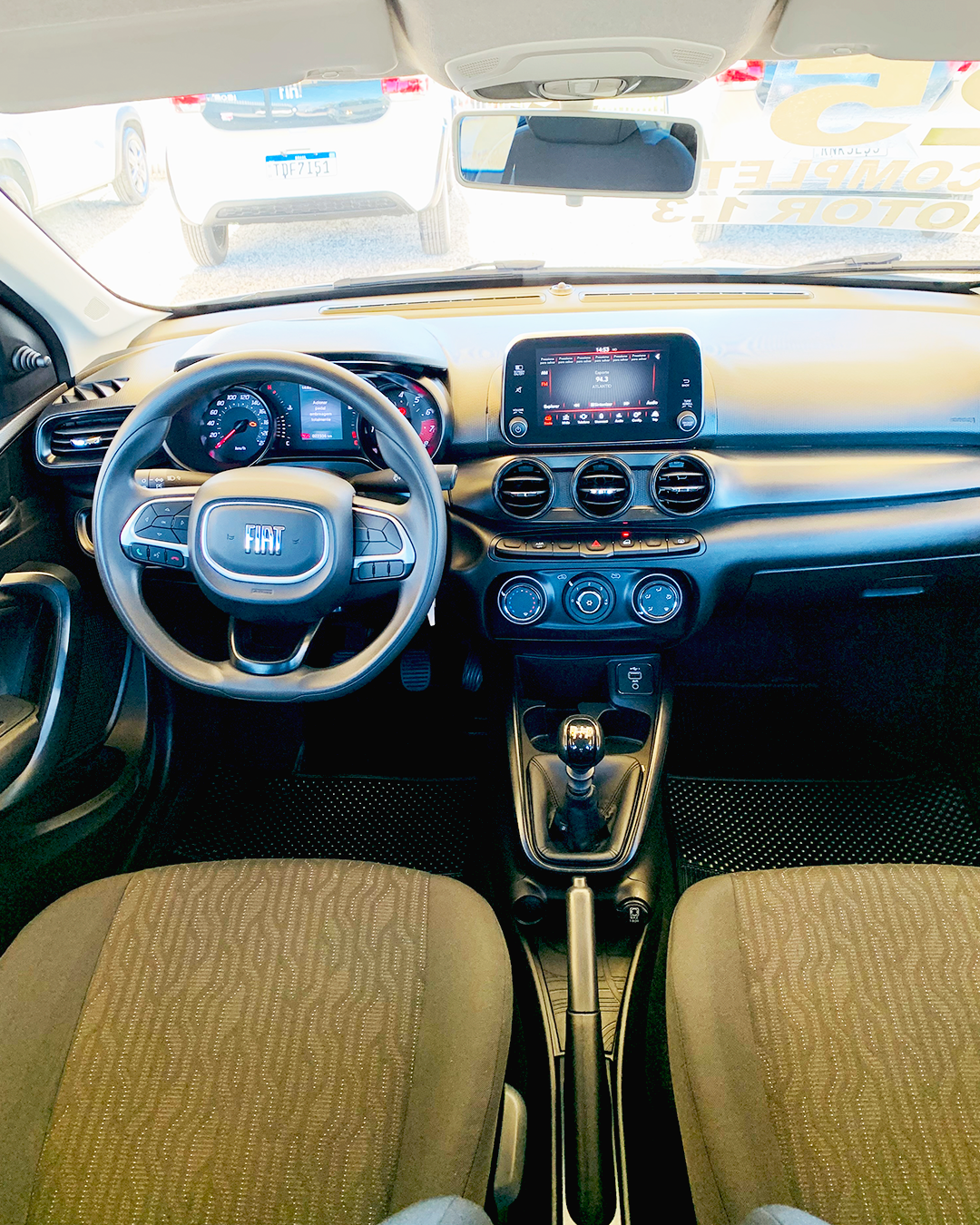 
Fiat Cronos 2024/2025 completo									