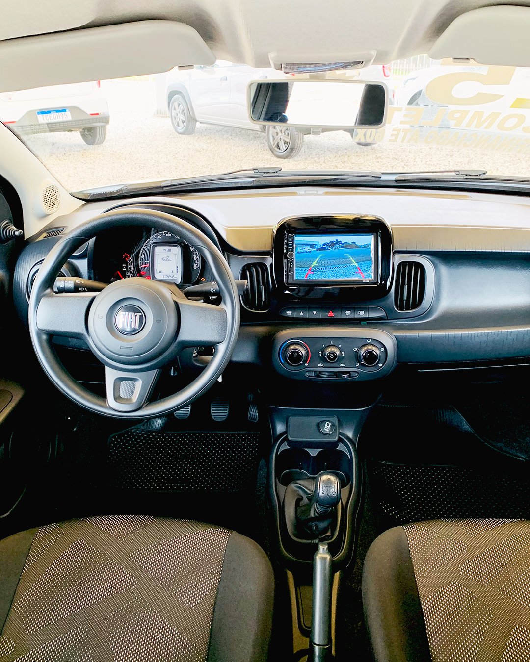 
Fiat Mobi 2024/2025 completo									