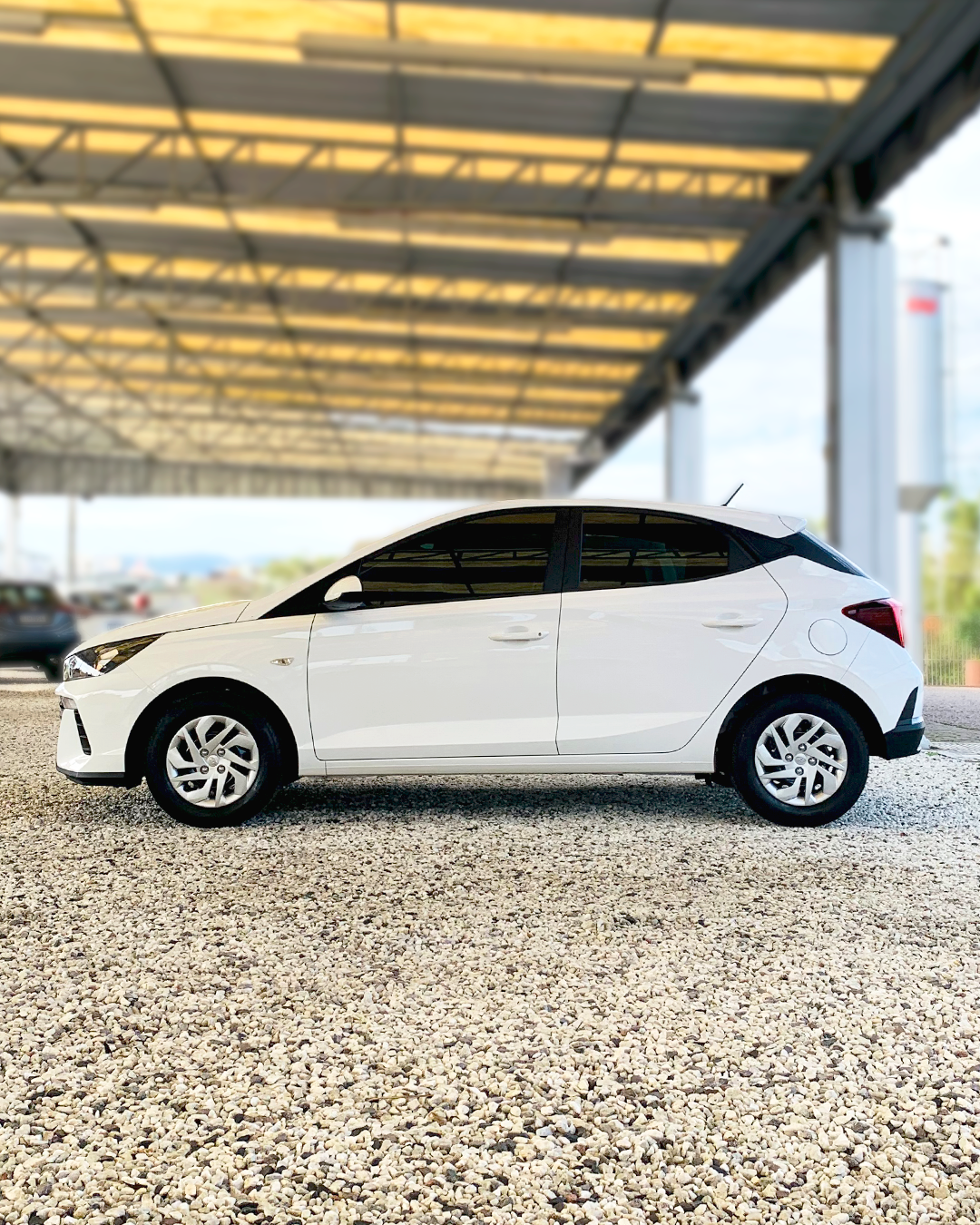 
Hyundai HB20 2023/2024 completo									
