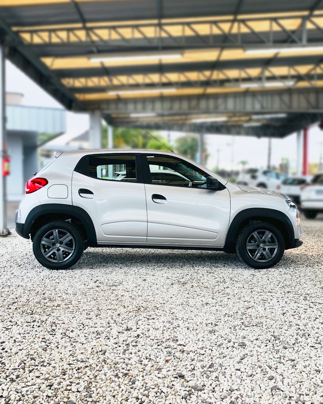 
Renault Kwid 2024/2025 completo									