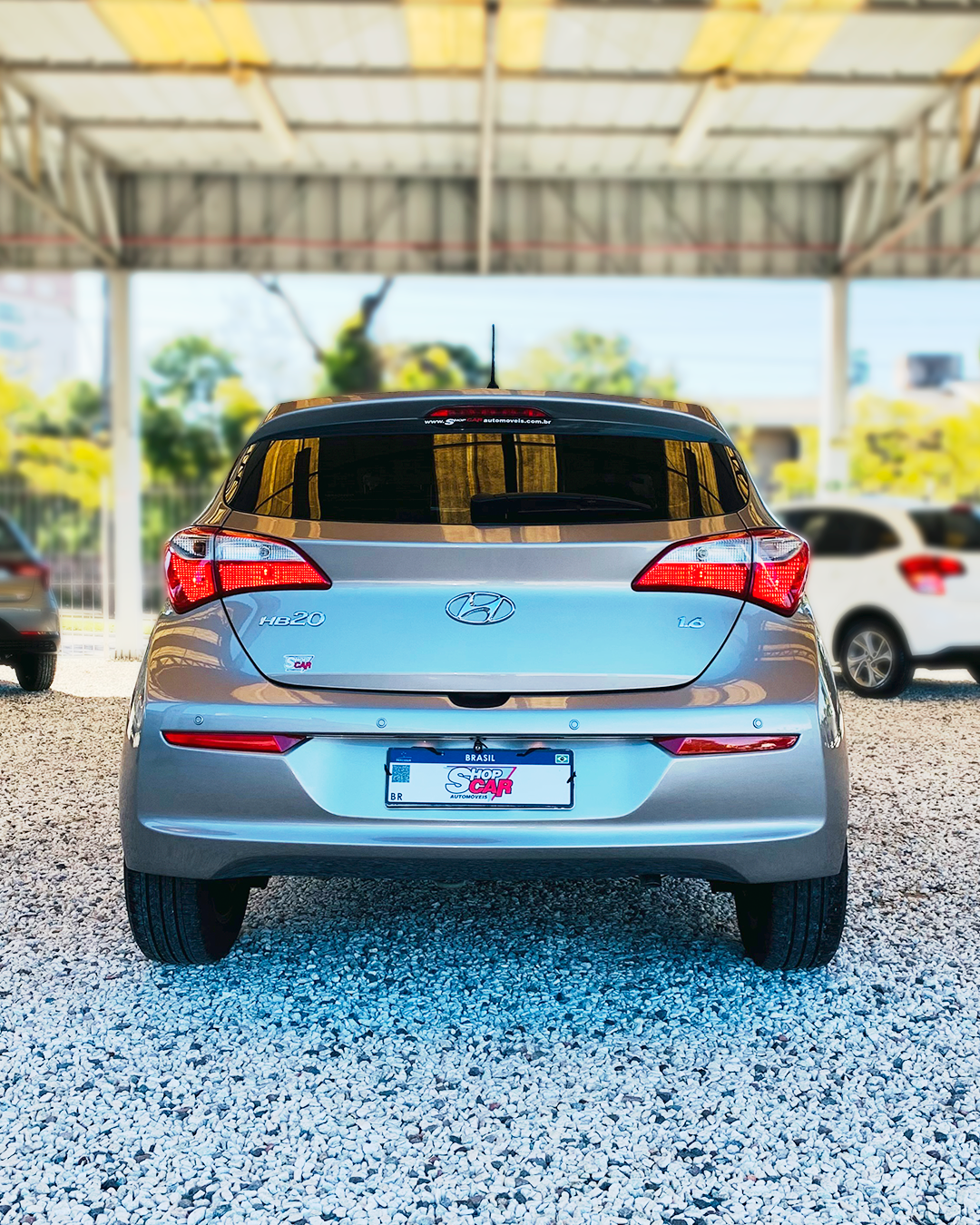 
Hyundai HB20 2016/2016 completo									