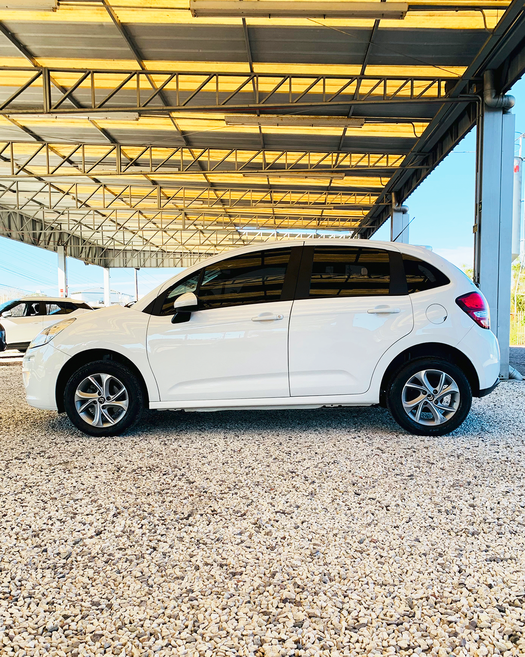 
Citroen C3 2016/2017 completo									