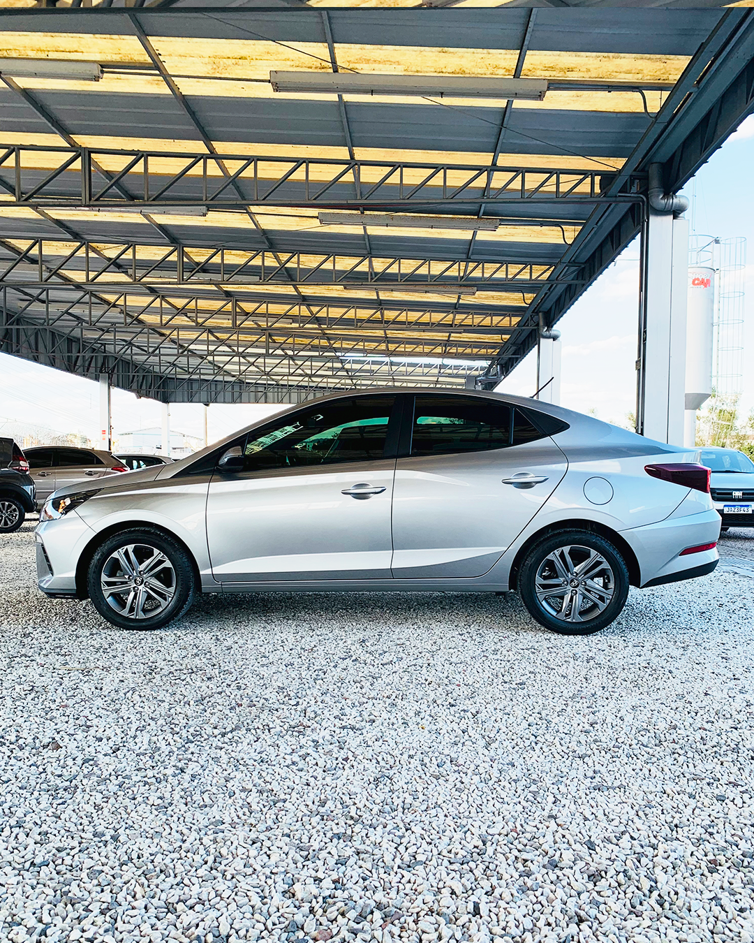 
Hyundai HB20S 2024/2025 completo									