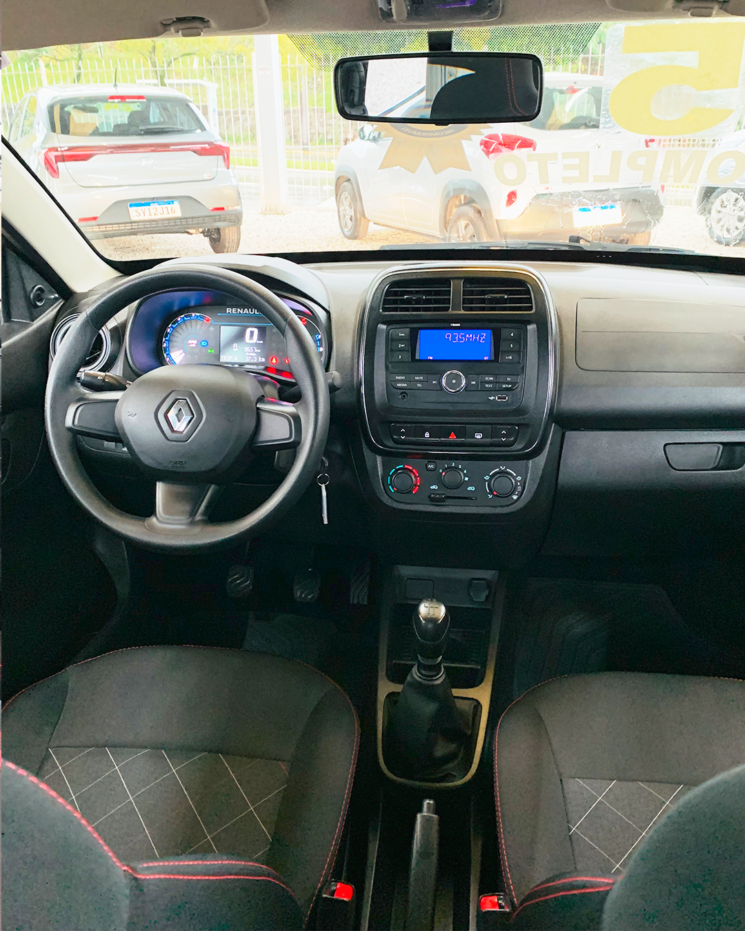 
Renault Kwid 2024/2025 completo									