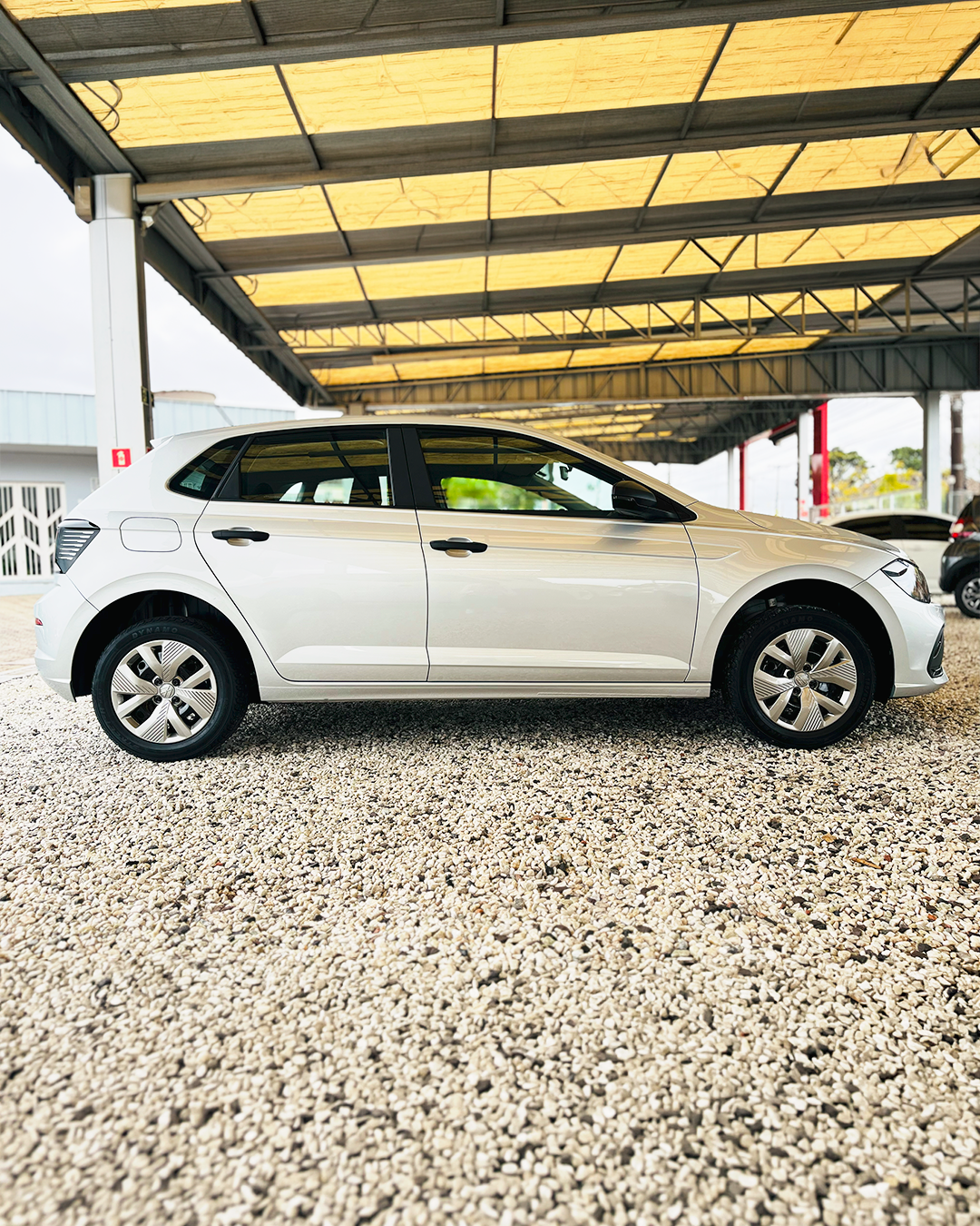 
Volkswagen Polo 2025/2026 completo									