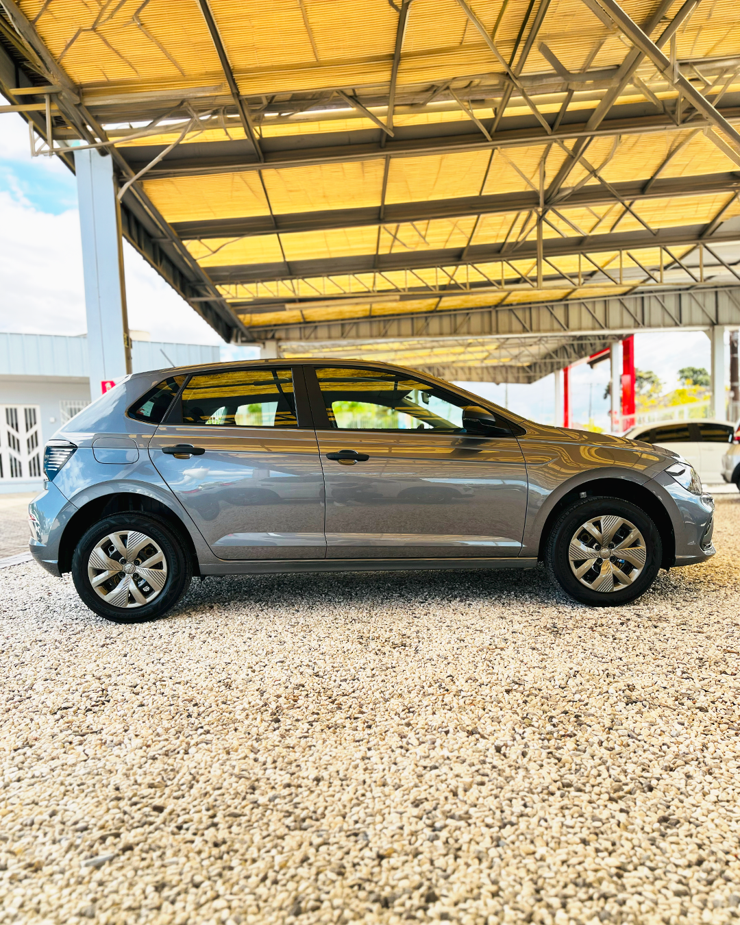 
Volkswagen Polo 2025/2026 completo									