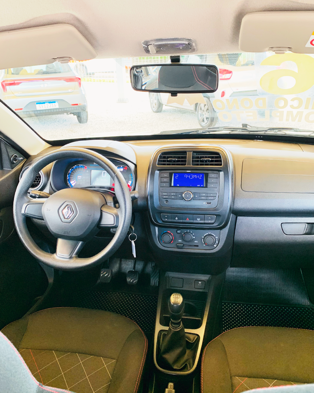 
Renault Kwid 2025/2026 completo									